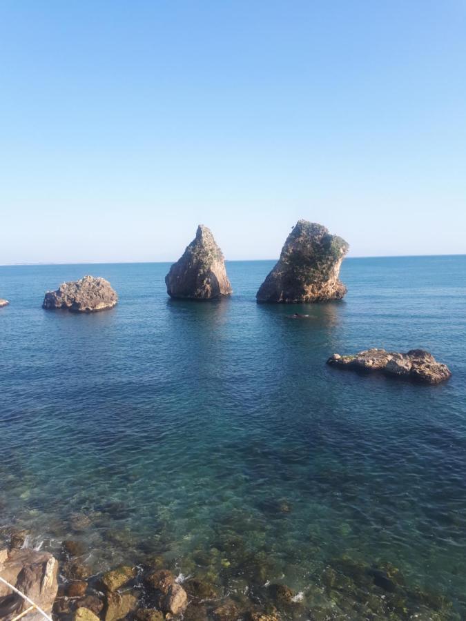 Salerno Centraal Esterno foto